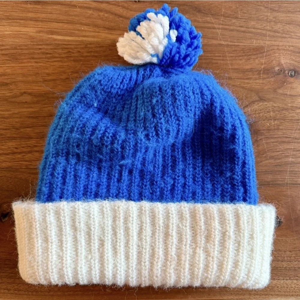 VTG 70s Hello Kitty Blue & White Beanie Knit Ski Cap Hat Pom Pon 1976 Sanrio USA